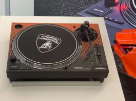 Technics SL1200M7B turntable at High End Munich 2024 